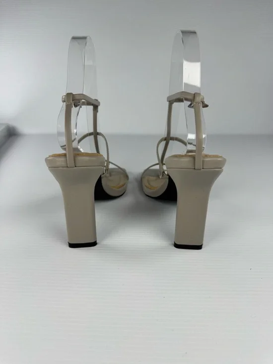 Azalea Wang Avena Gray Strappy Heels Size 7 Square Toe Ankle Strap - Picture 3 of 7